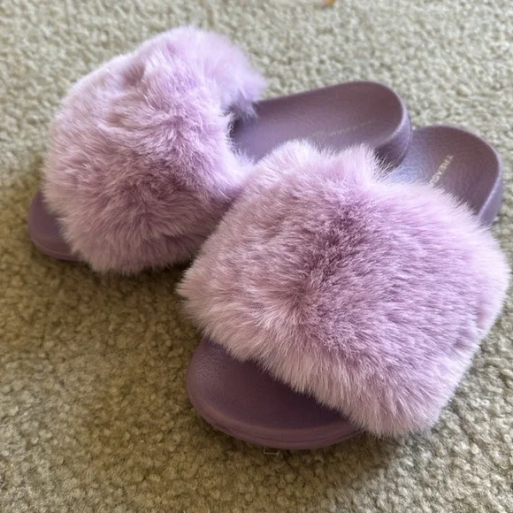 Kids purple fur slides - Picture 2 of 6